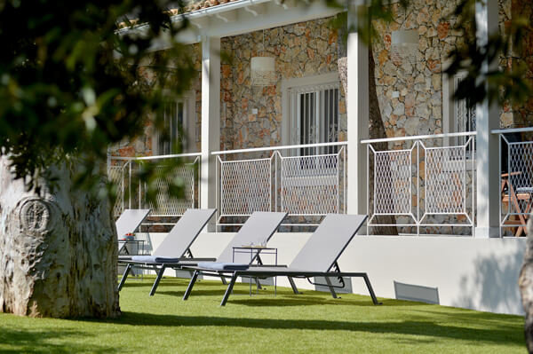lagonissi residence