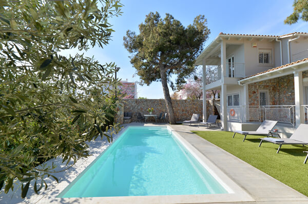 lagonissi residence